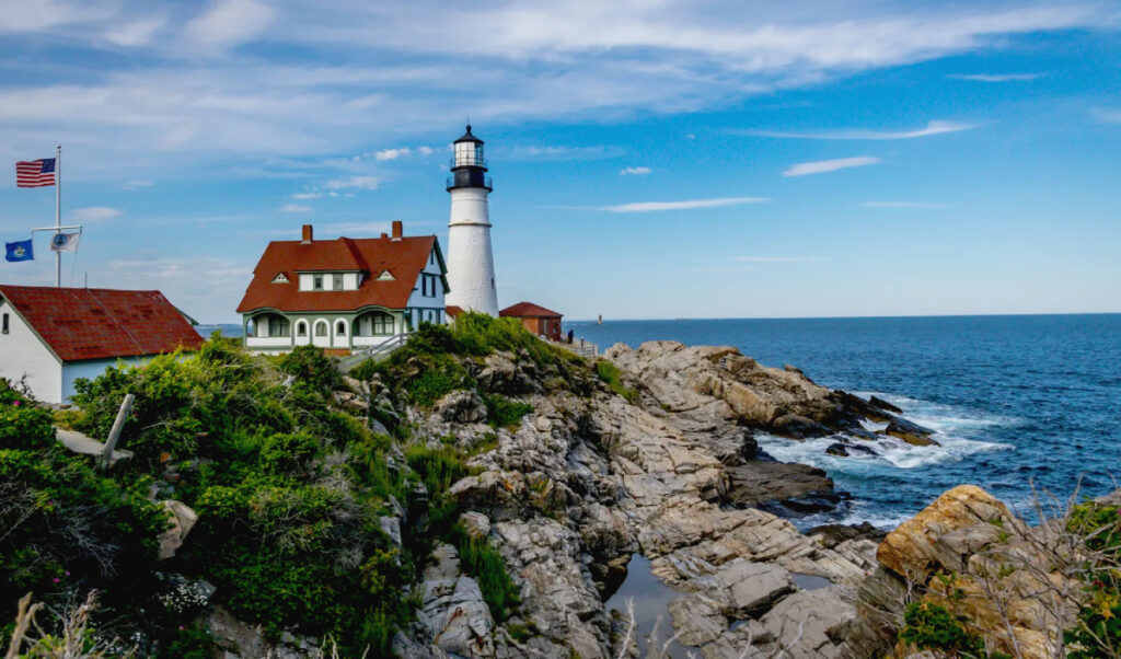 10 Day Road Trip for Coastal Maine: Explore Scenic Towns and Lighthouses 10 Day Road Trip for Coastal Maine