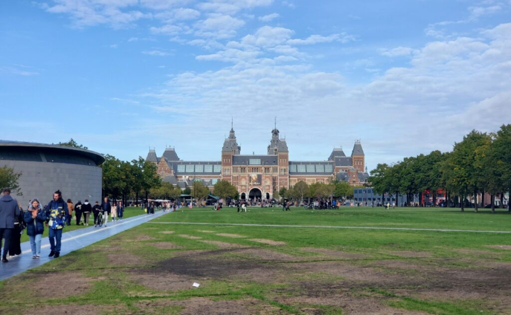 Perfect 2 Days in Amsterdam Itinerary: Explore Culture & Canals 2 Days in Amsterdam Itinerary