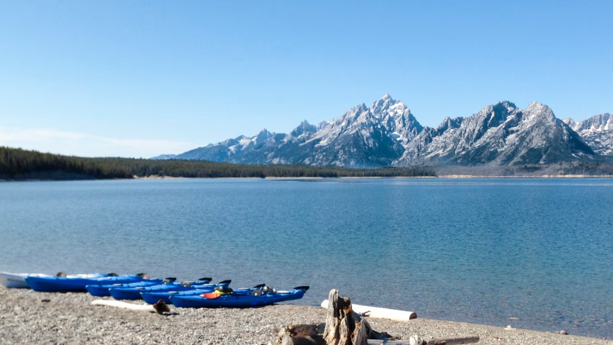 Kayaking the Grand Tetons Travel Guide