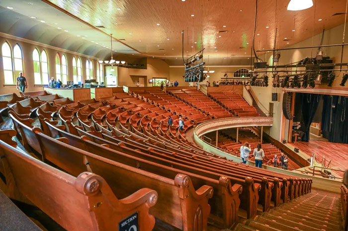 Tour the Ryman Auditorium