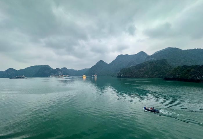 Cruise in Halong Bay