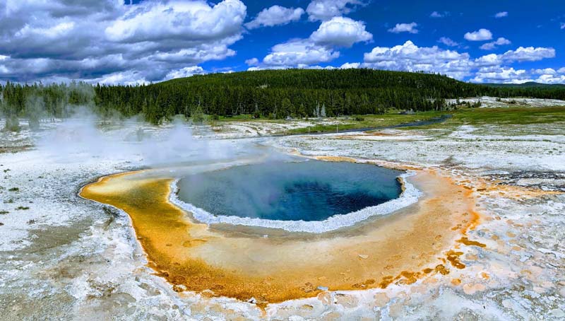 Discover Yellowstone National Park