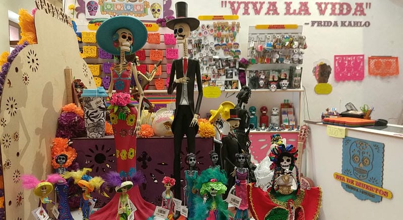 Experience Día de los Muertos Celebrations