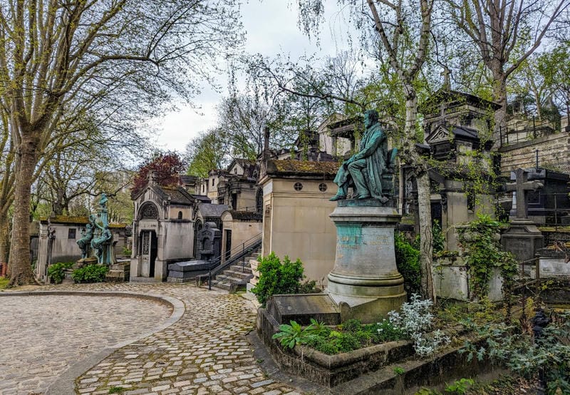 Explore Père Lachaise Cemetery