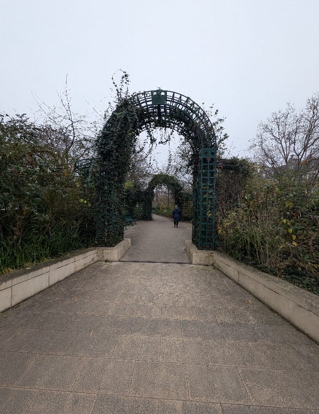 Walk Along Promenade Plantée/La Coulée Verte