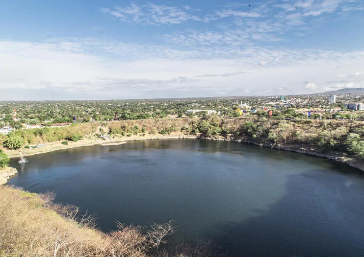 13. Experience Managua’s Tiscapa Lagoon Natural Reserve