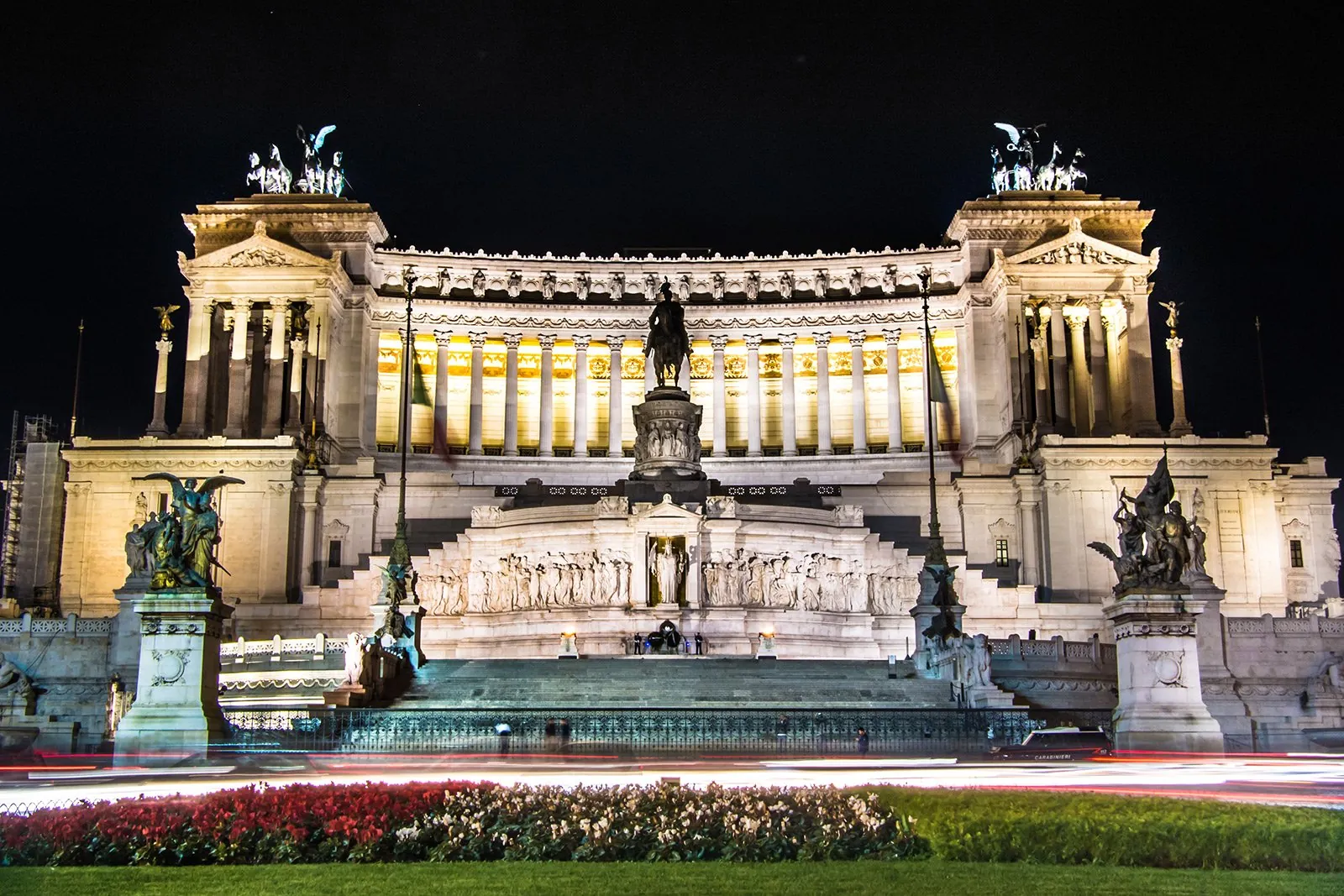 23. Visit Altar of the Fatherland (Vittoriano)