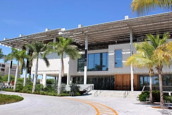 26. Discover Pérez Art Museum Miami (PAMM)