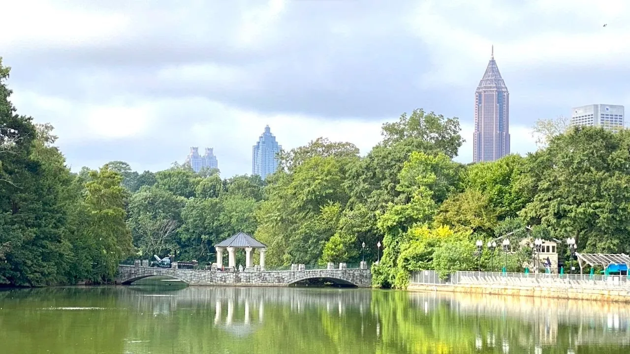 5. Stroll Through Piedmont Park