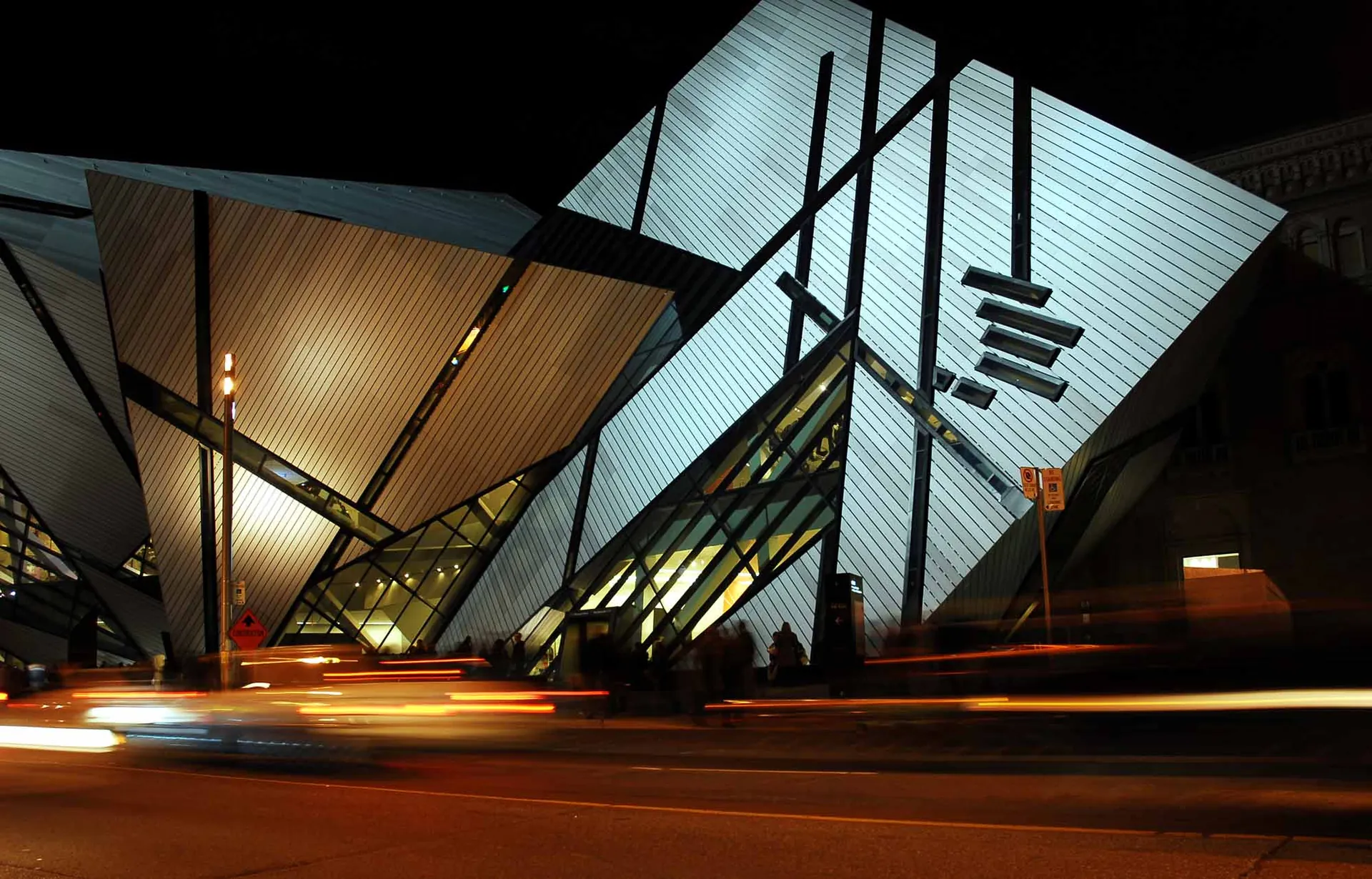 6. Explore the Royal Ontario Museum (ROM)