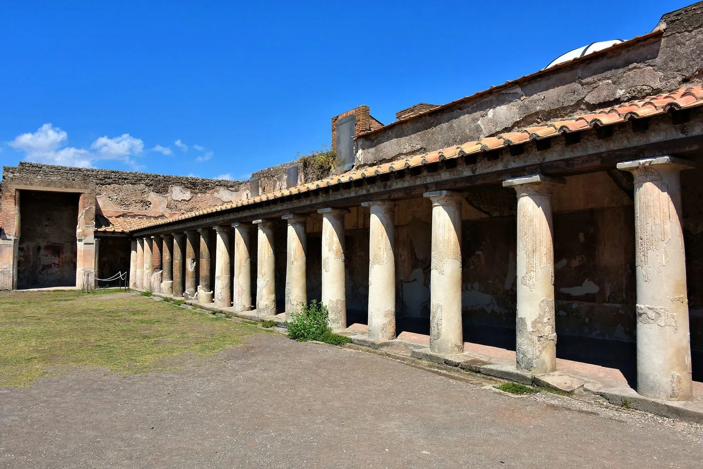 7. Visit the Stabian Baths