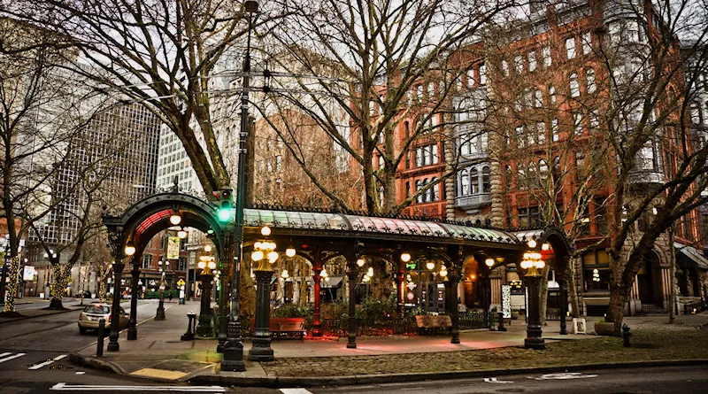 9. Tour Pioneer Square Historic District