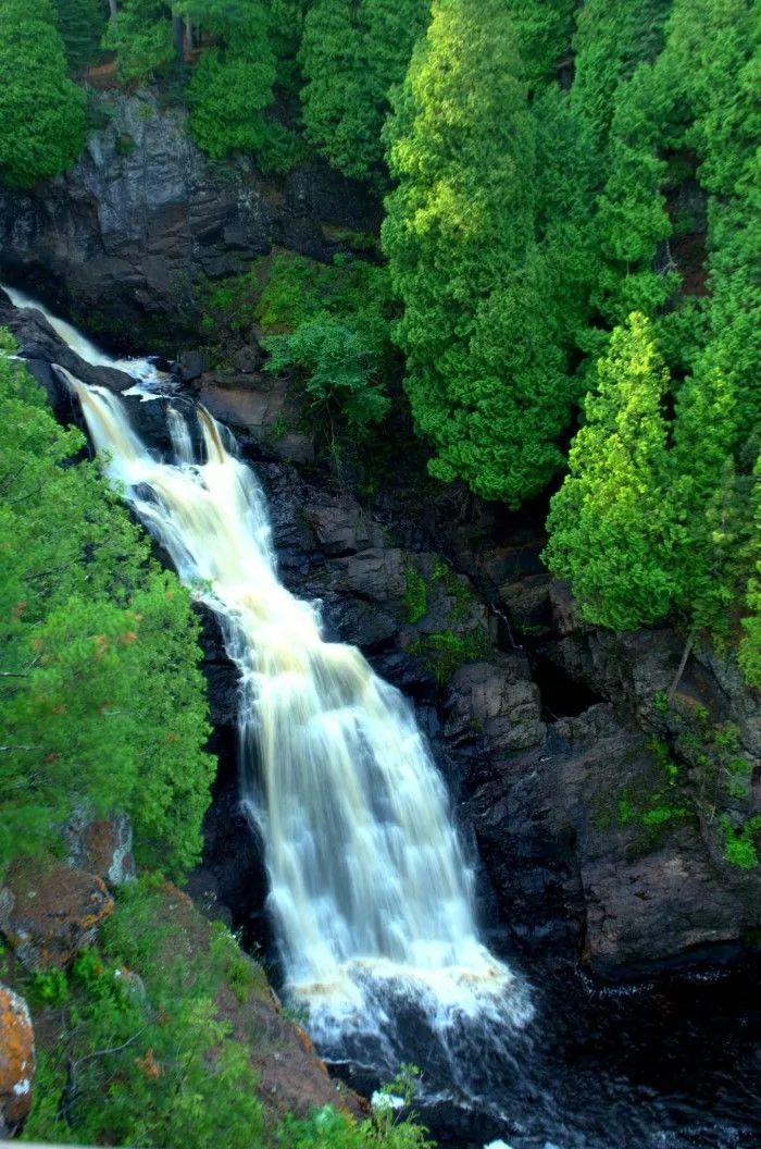 Big Manitou Falls: Exploring Wisconsin’s Tallest