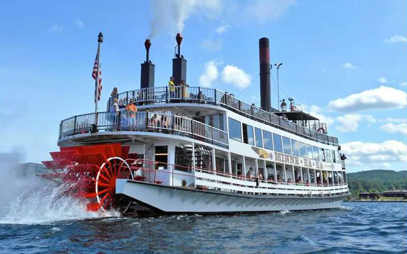 Explore Lake George by Boat