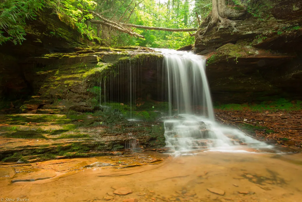 Lost Creek Falls: Hidden Gem of Cornucopia