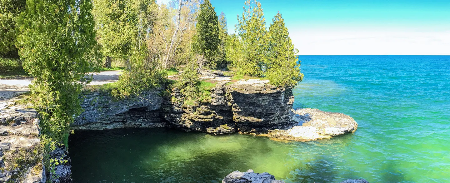 Wander Cave Point County Park