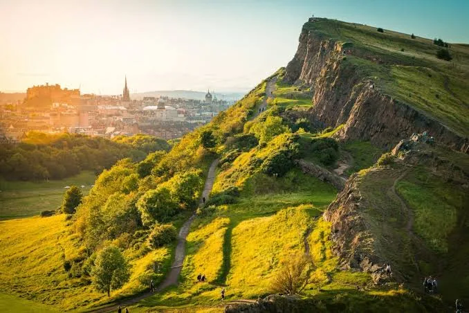 Day 2: Unearthing Modern Edinburgh
